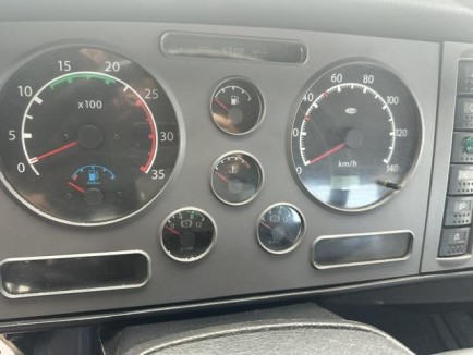 NISSAN ATLEON 80.14 11