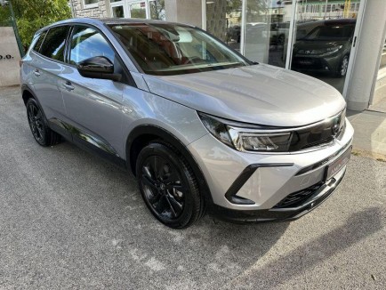 Opel Grandland X 1.2 TURBO TECH & DESIGN